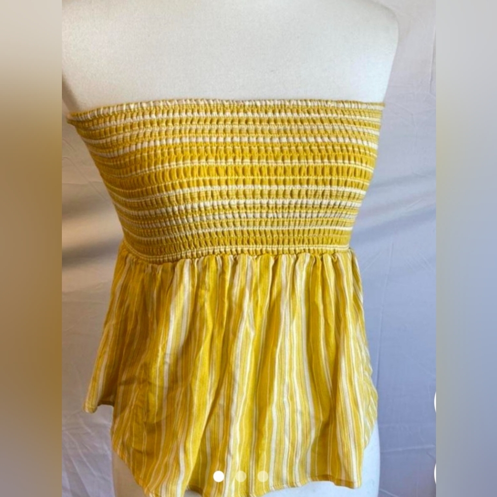 Good Luck Gem Top Womens Yellow Size XL New $18